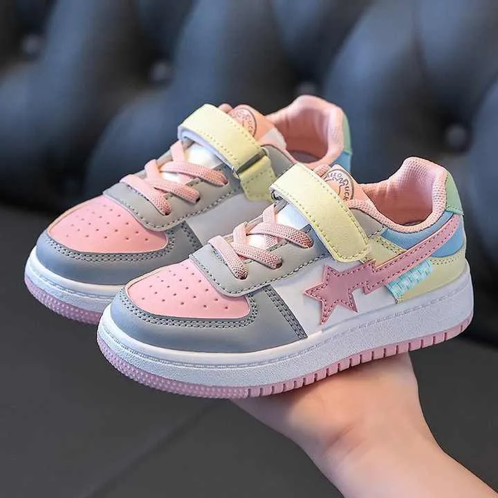 حذاء رياضي للخريف بنعل ناعم للأطفال حذاء . Autumn Soft Sole Children's Sneakers Breathable Mesh