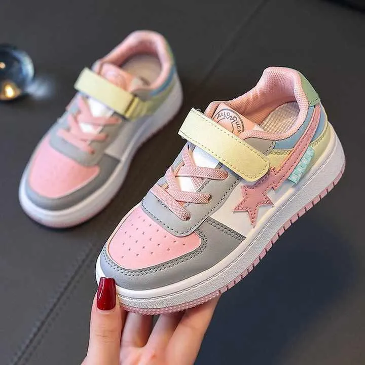 حذاء رياضي للخريف بنعل ناعم للأطفال حذاء . Autumn Soft Sole Children's Sneakers Breathable Mesh