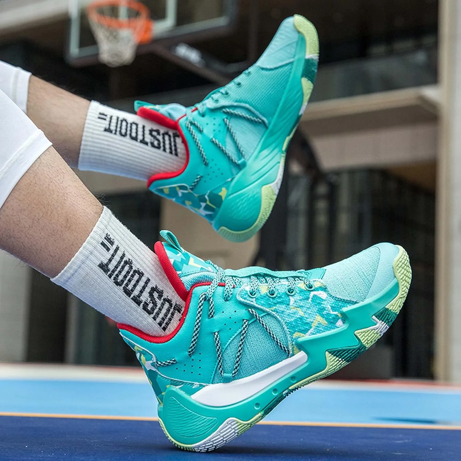 Basketball Shoes Men Summer New Professional Combat Sneakers Men's Shoes Students Breathable high top Sneakers