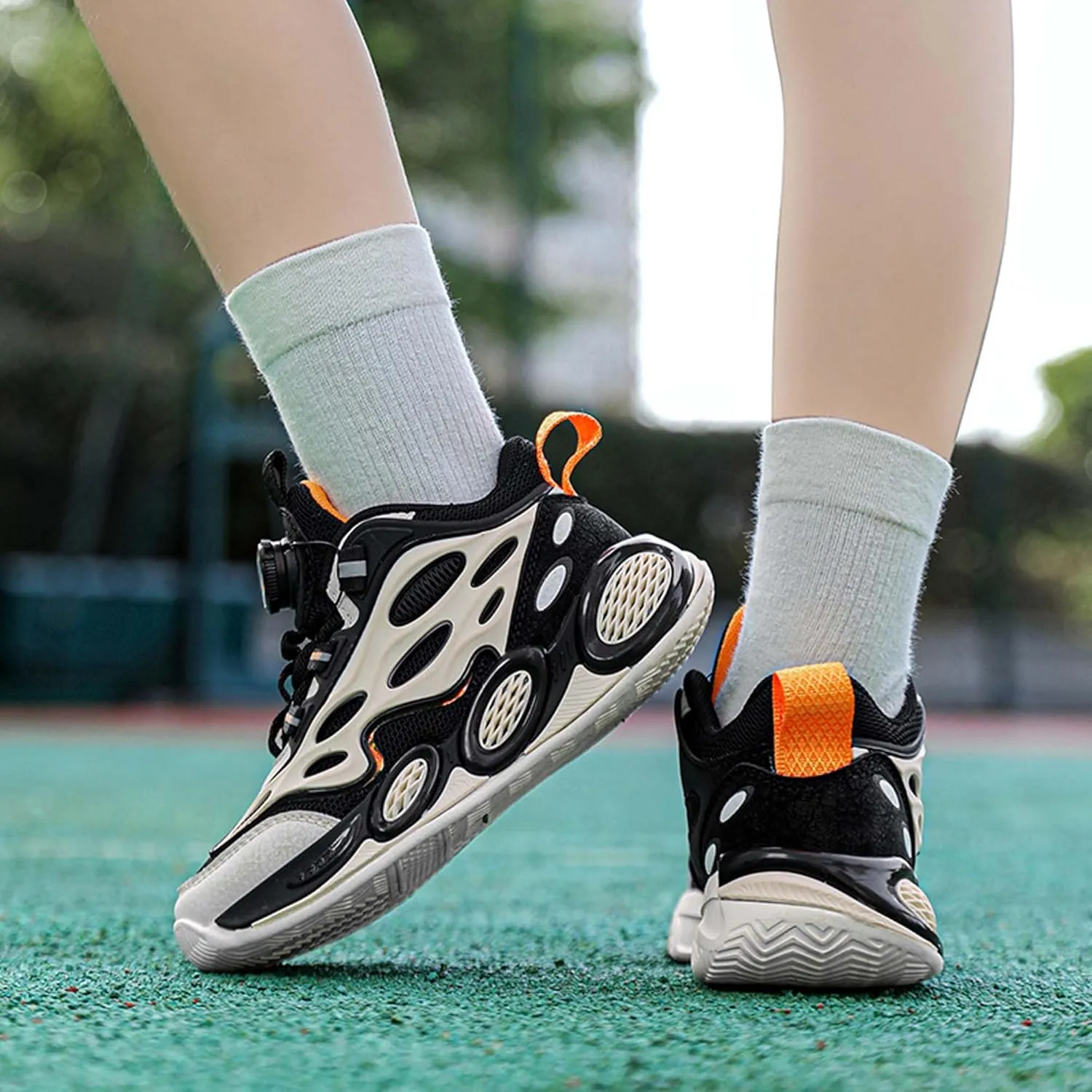 Children's Basketball Shoes - Boys Girls Fashion Sports Shoes - Breathable Anti-Slip Indoor Training Running Shoes Teenagers Outdoor Walking Sports Basketball Shoes