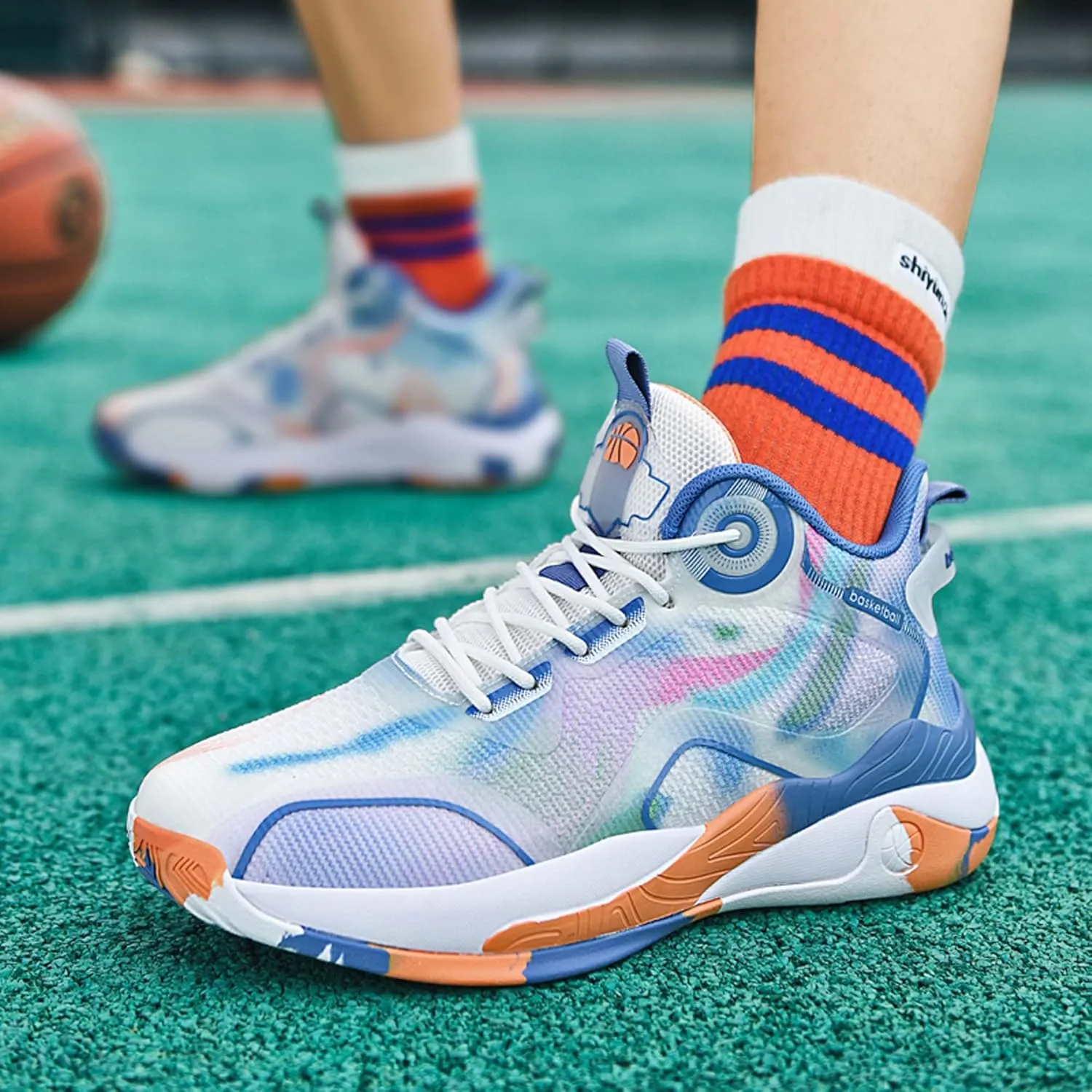 Mens and Womens Lace Up Mid Top Basketball Sneakers High Elasticity Running Shoes Rubber Sole Wear Resistant Walking Shoes Comfortable and Breathable Badminton Shoes Tennis Shoes Cross Training Shoes