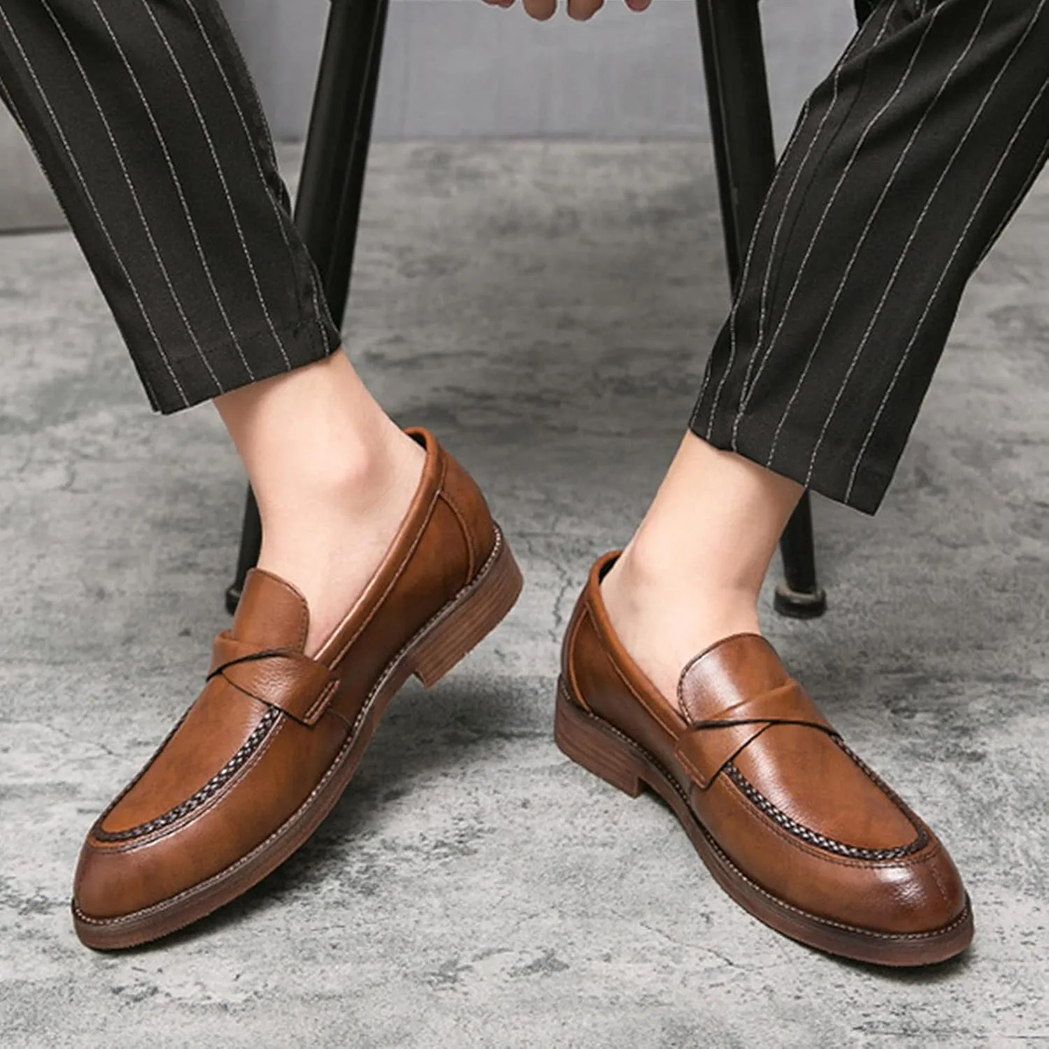 Men's Leather Penny Loafers Dress Shoes Classic Comfort Slip On Soft Sole Business Work Casual Formal Shoes Dating Derby Shoes for Men