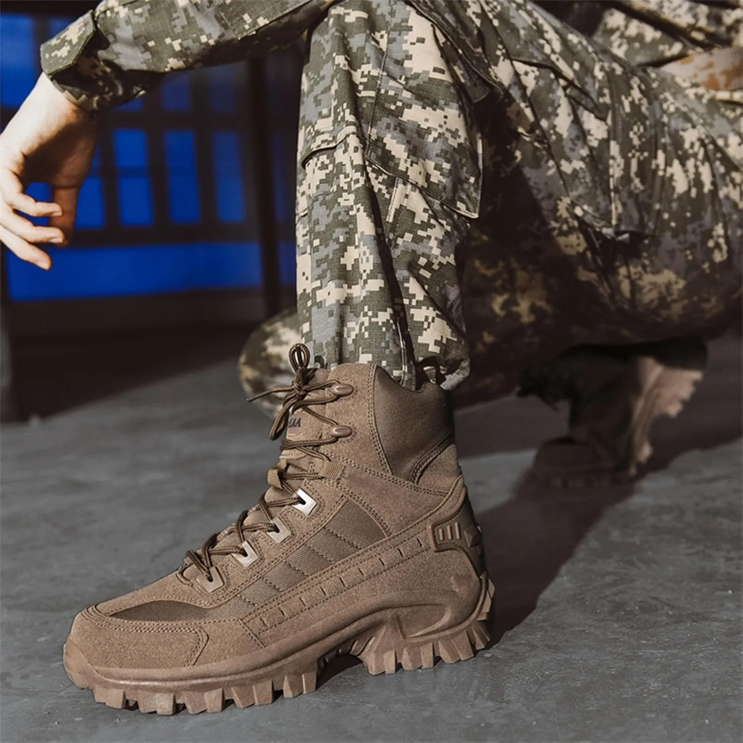 Men's Tactical Boots with Side Zipper, Waterproof Military Combat Boots, Lightweight Comfortable Hiking and Outdoor Boots