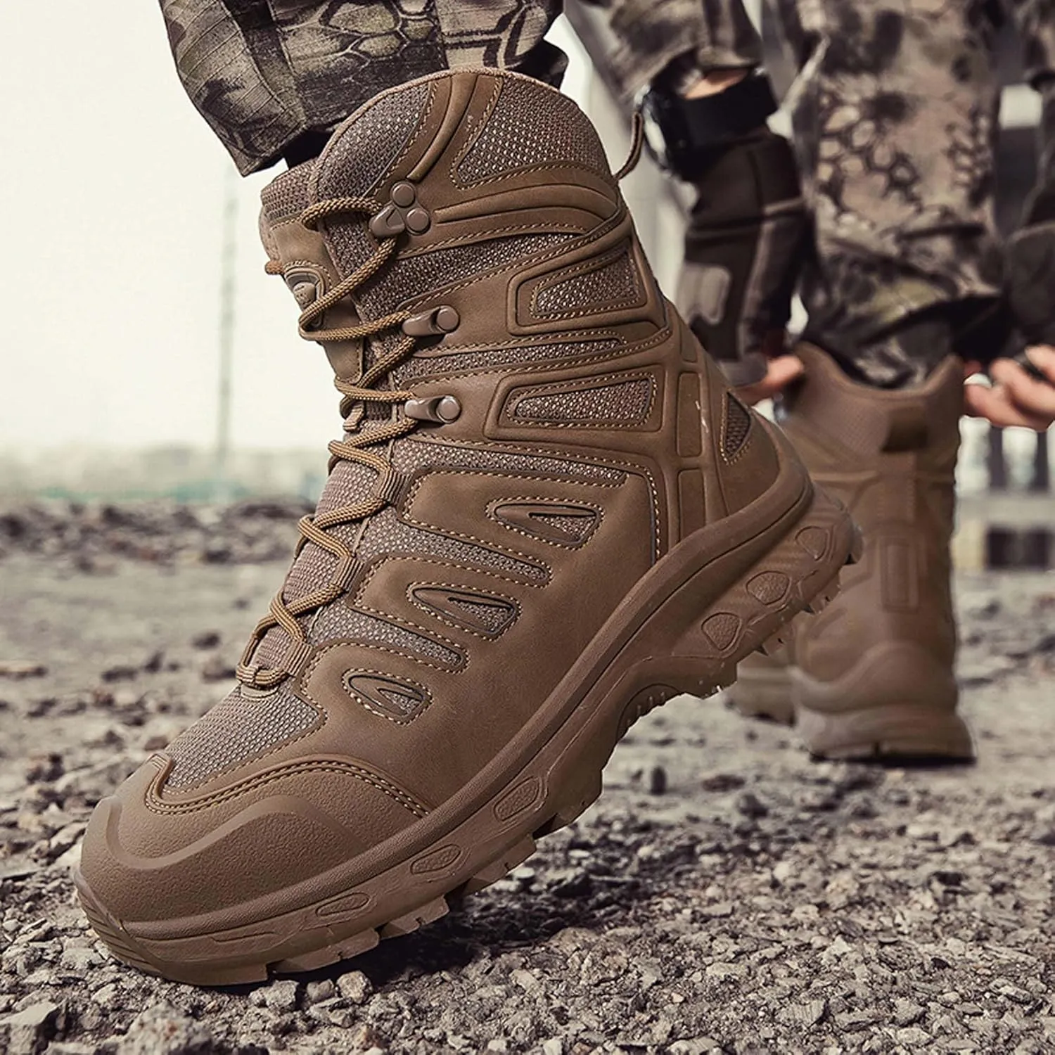Men's Waterproof Anti Slip Wear-Resistant Tactical Hiking Boots Military Work Boots Combat Boots Outdoor Hiking Breathable Military Shoes