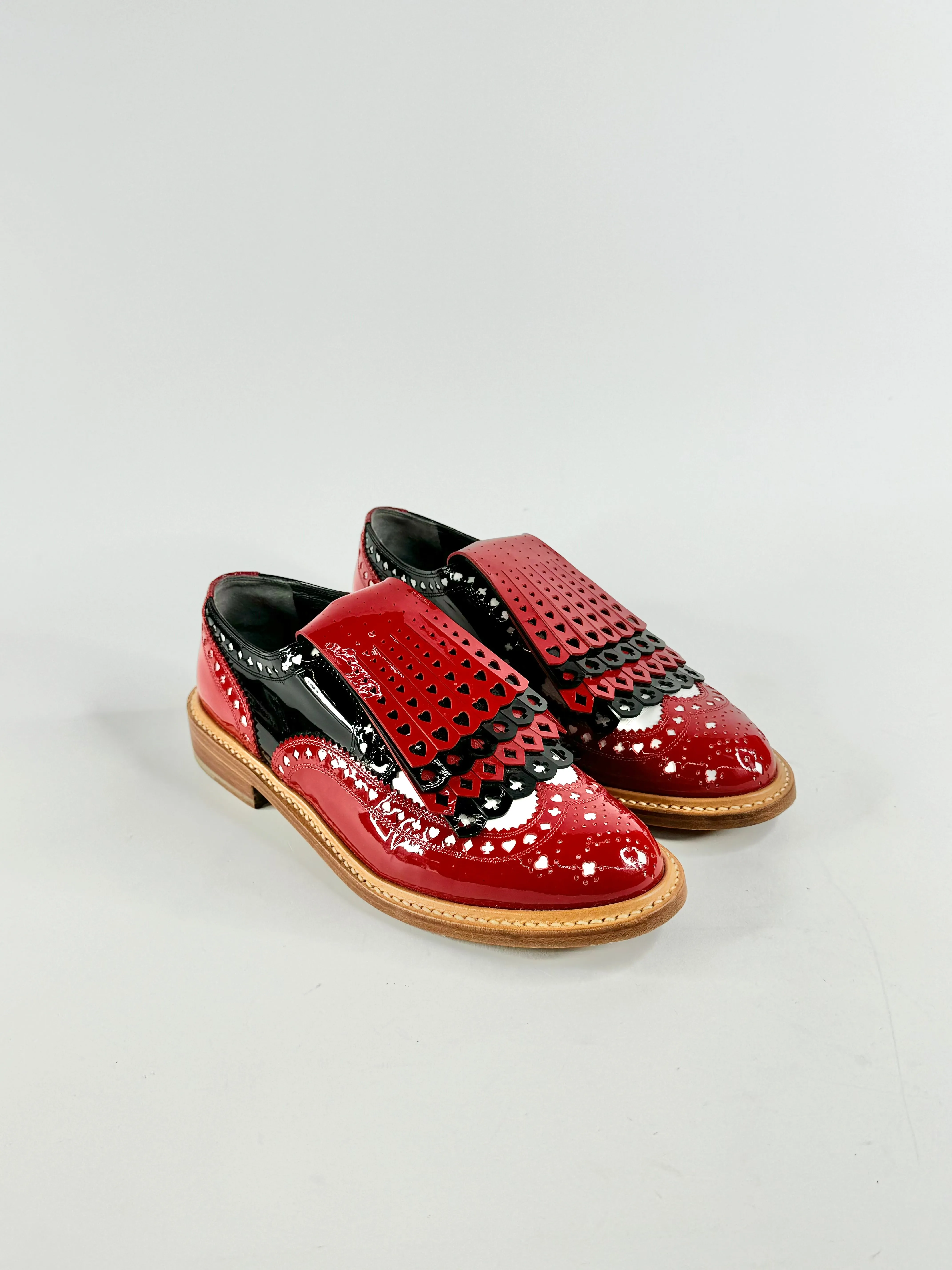 Robert Clergerie Disney Card Suits Cut Out Fringed Red Black Brogues - EU38