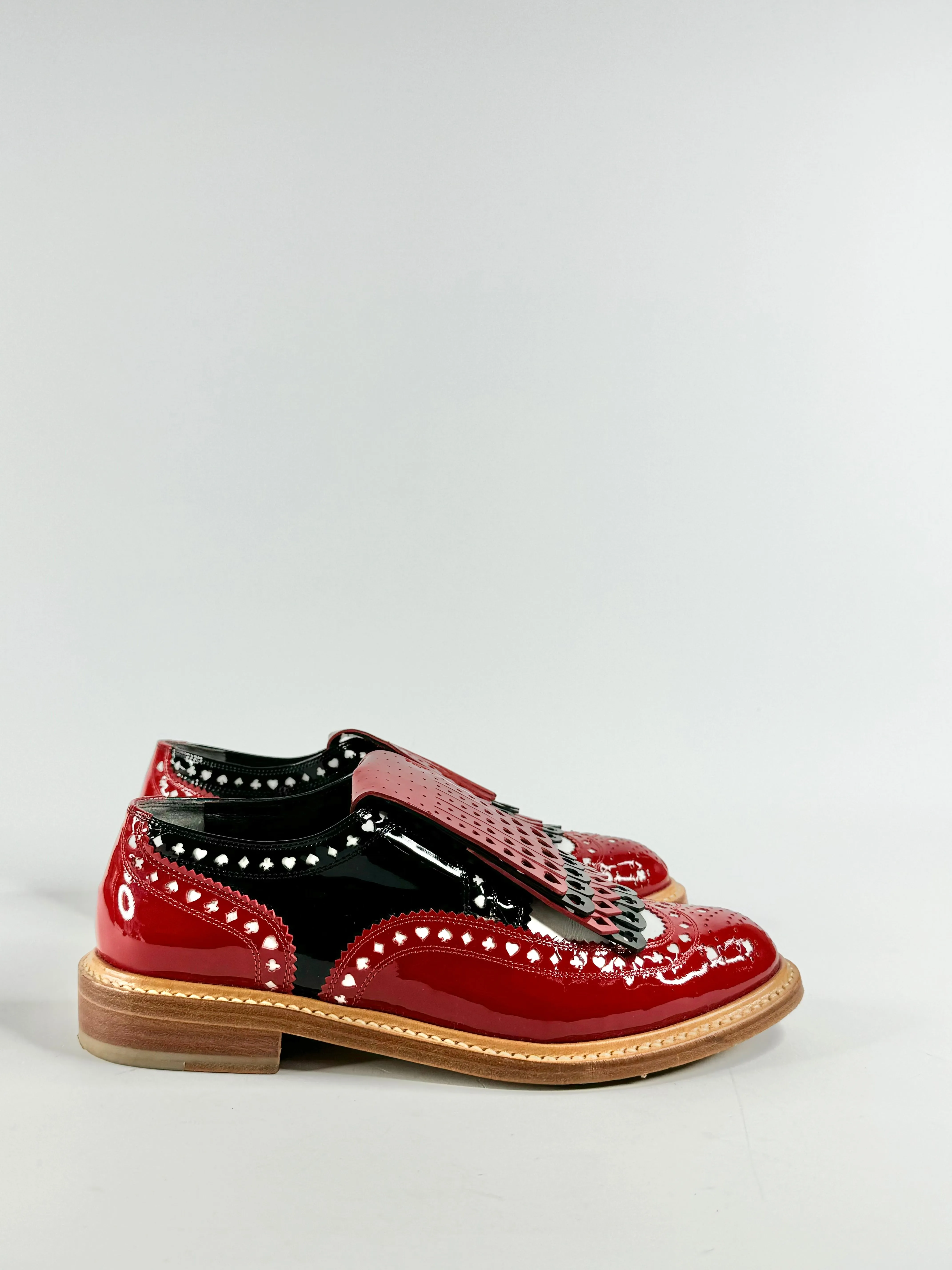 Robert Clergerie Disney Card Suits Cut Out Fringed Red Black Brogues - EU38