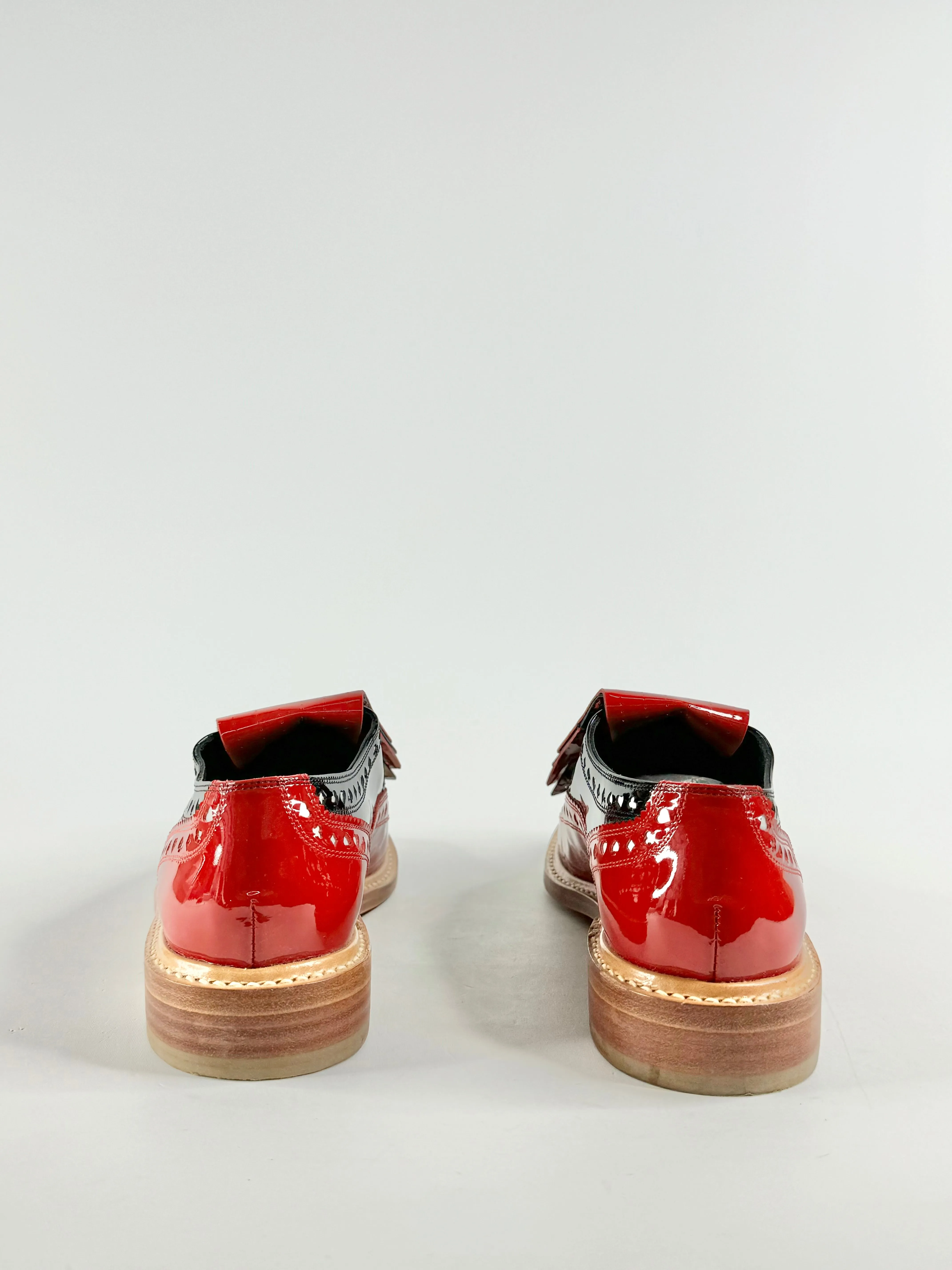 Robert Clergerie Disney Card Suits Cut Out Fringed Red Black Brogues - EU38