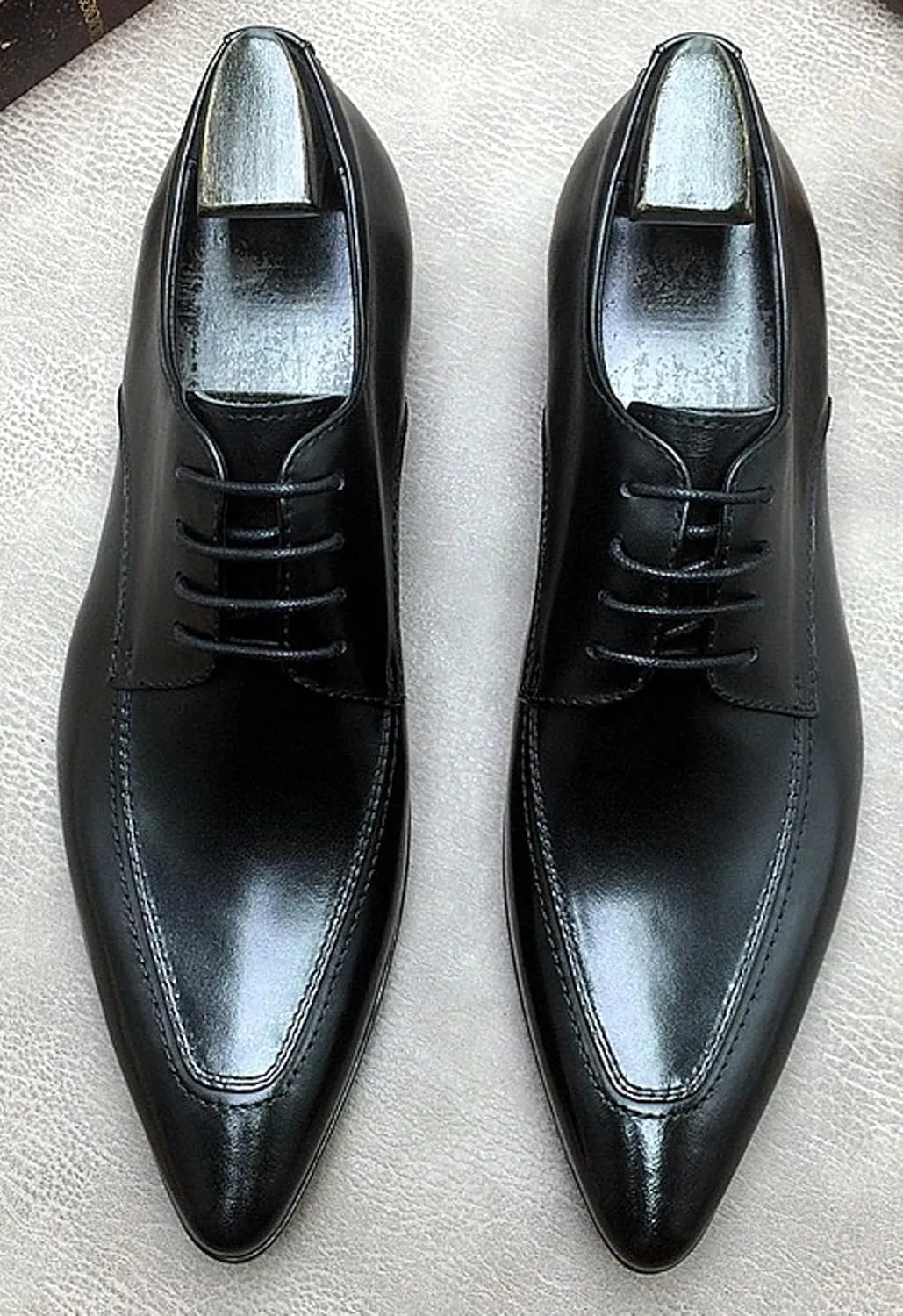 Santimon Men's Classic Oxfords Dress Shoes - Handmade Genuine Cowhide Leather, Non-Slip Rubber Sole, Pointed Toe Derby Shoes for Wedding, Business & Casual Wear